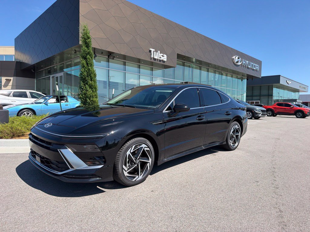 New 2026 Hyundai Sonata SEL FWD image 1