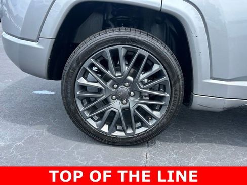 Used 2022 Jeep Compass High Altitude AWD/4WD image 7