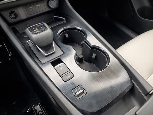 Certified 2024 Nissan Rogue SL w/ SL Premium Package image 23