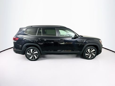 Used 2024 Volkswagen Atlas SE FWD image 10