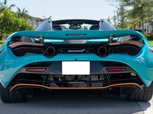 Used 2022 McLaren 720S Spider RWD image 7