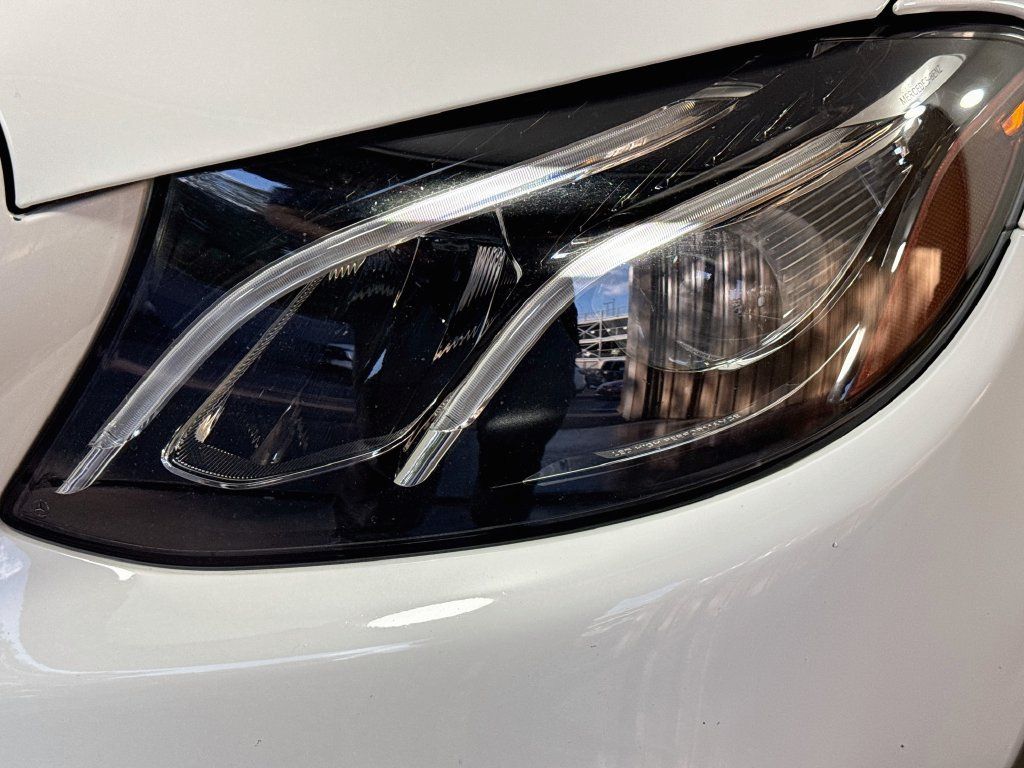 Used 2018 Mercedes-Benz E 300 image 37