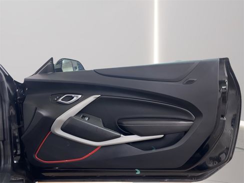 Used 2017 Chevrolet Camaro LT w/ RS Package image 13