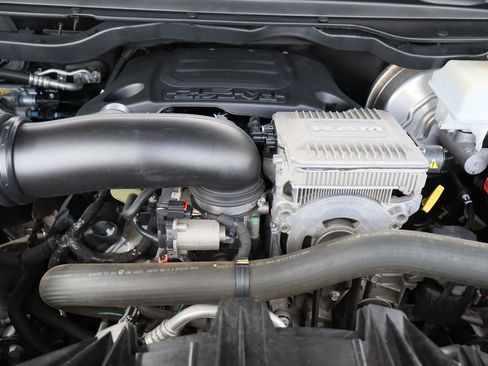 Used 2021 RAM 1500 Limited w/ Night Edition RWD image 34