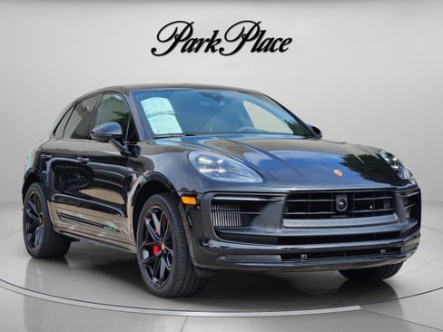 Used 2022 Porsche Macan GTS AWD/4WD image 4