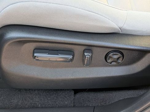 Used 2021 Honda CR-V EX image 15