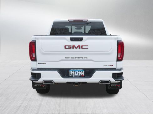 Used 2022 GMC Sierra 1500 AT4 w/ AT4 Premium Package image 6