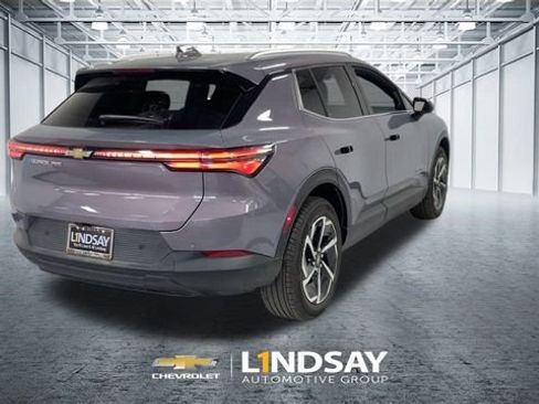 New 2026 Chevrolet Equinox EV LT image 9