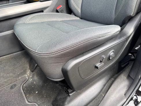 Used 2022 RAM 1500 Big Horn image 15