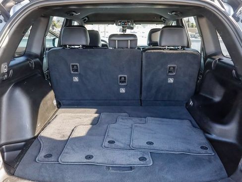 Used 2025 Jeep Grand Cherokee Altitude AWD/4WD image 30