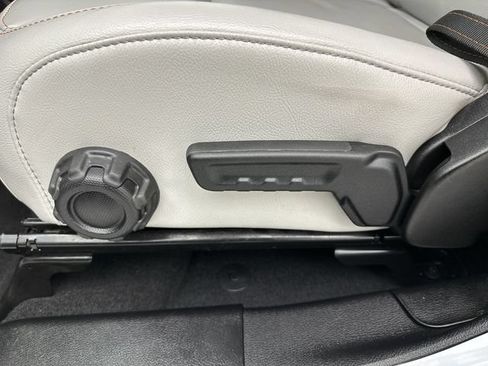 Used 2021 Jeep Gladiator Mojave AWD/4WD image 12