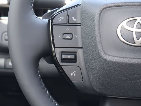 New 2026 Toyota C-HR AWD/4WD image 20
