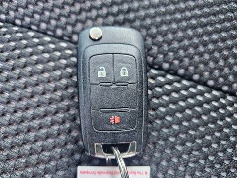 Used 2017 GMC Terrain SLE image 29