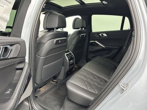 New 2026 BMW X6 xDrive40i image 29