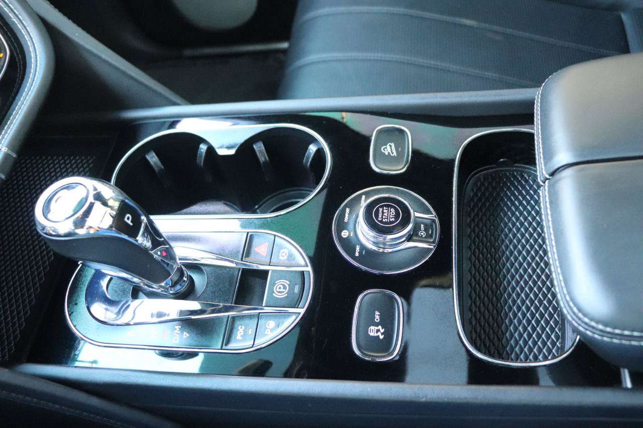 Used 2018 Bentley Bentayga AWD/4WD image 55