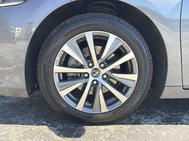 Used 2021 Lexus ES 350 w/ Premium Package FWD image 11