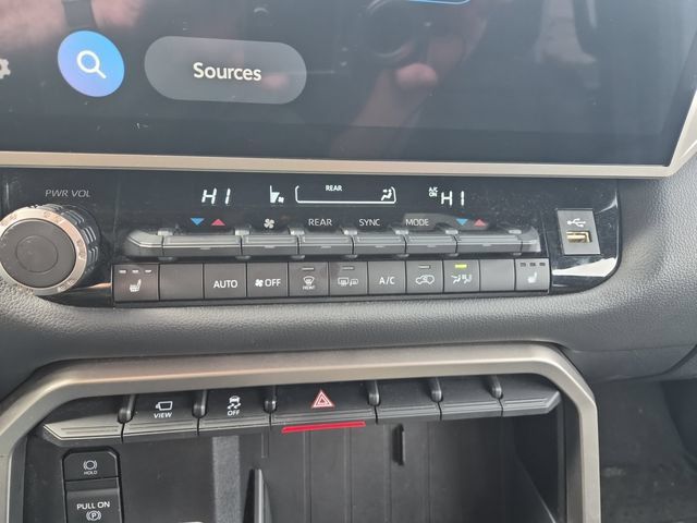 Used 2025 Toyota Sequoia SR5 w/ SR5 Premium Package AWD/4WD image 17