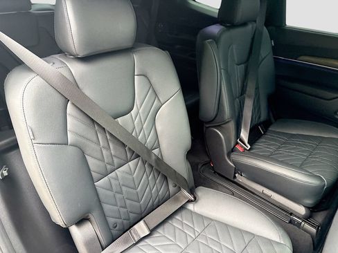 Used 2025 Kia Telluride SX X-Line AWD/4WD image 30