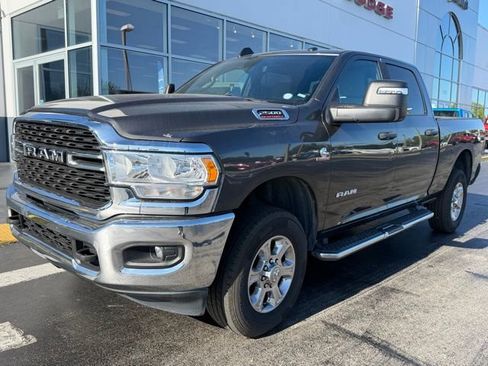Used 2024 RAM 2500 Big Horn AWD/4WD image 4