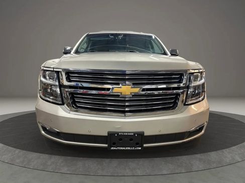 Used 2017 Chevrolet Tahoe Premier image 3