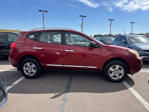 Used 2014 Nissan Rogue S w/ Convenience Package image 9