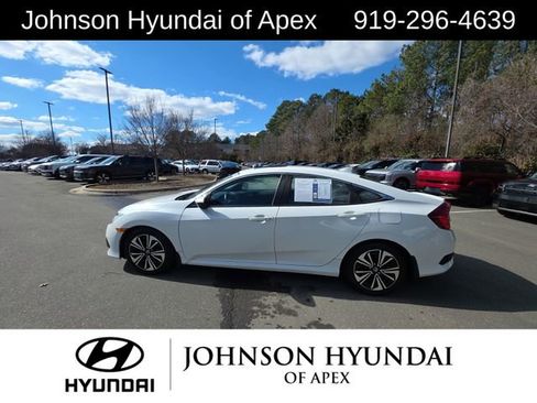 Used 2017 Honda Civic EX-L image 19