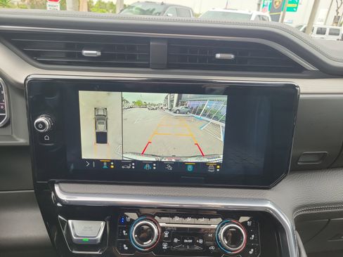 Used 2023 GMC Sierra 1500 Denali w/ Denali Reserve Package image 11