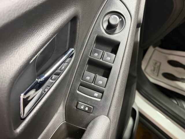 Used 2020 Chevrolet Trax LS w/ Tint and Cruise Package FWD image 12