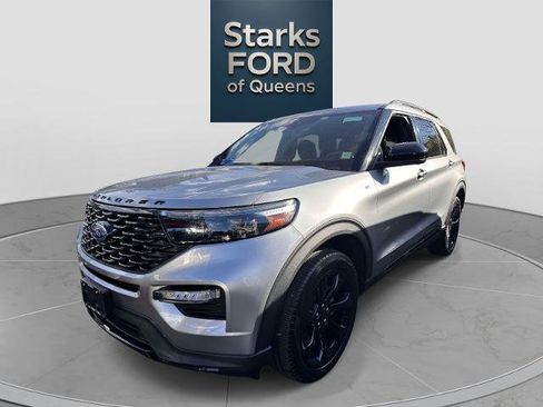 Certified 2023 Ford Explorer ST-Line AWD/4WD image 4