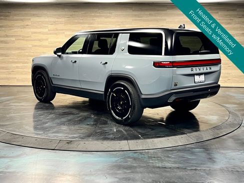 Used 2025 Rivian R1S Adventure AWD/4WD image 16