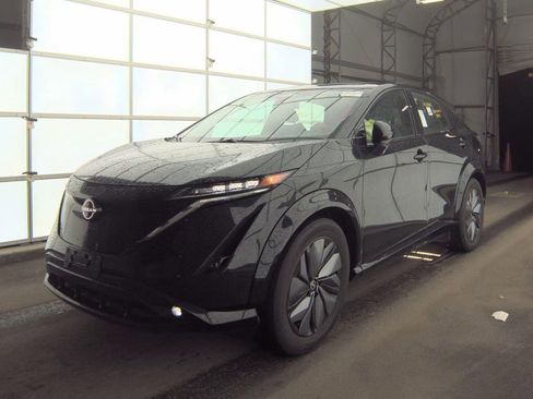 Certified 2024 Nissan Ariya AWD image 2