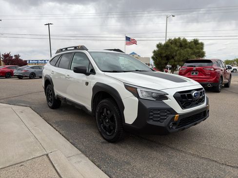 Used 2025 Subaru Outback Wilderness image 5
