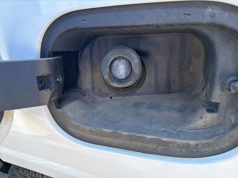 Used 2019 GMC Terrain Denali w/ Advanced Safety Package image 33