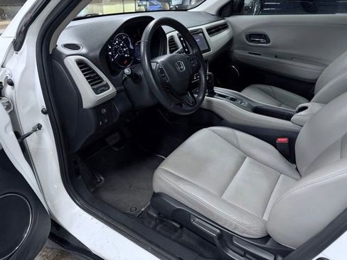 Used 2017 Honda HR-V EX-L image 17