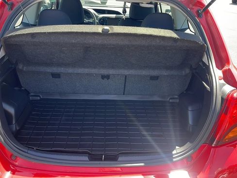 Used 2016 Toyota Yaris L FWD image 18