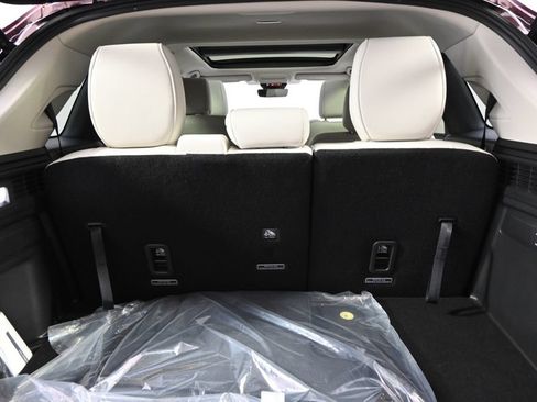 Certified 2026 MAZDA CX-90 3.3 Turbo S w/ Premium Plus AWD/4WD image 19