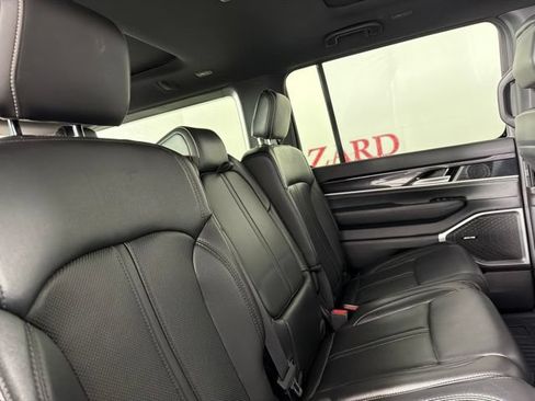 Used 2024 Jeep Wagoneer 2WD w/ Premium Group I image 18