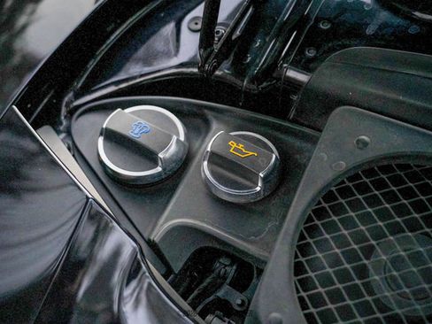 Used 2014 Porsche 911 Carrera image 18