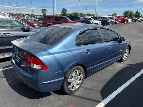 Used 2010 Honda Civic LX image 3