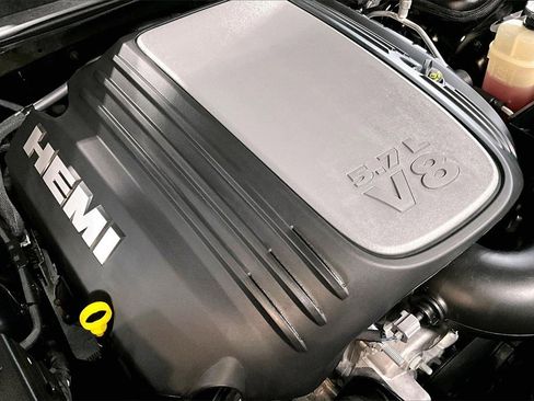 Used 2021 Dodge Challenger R/T image 31