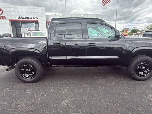 Certified 2023 Toyota Tacoma SR AWD/4WD image 8