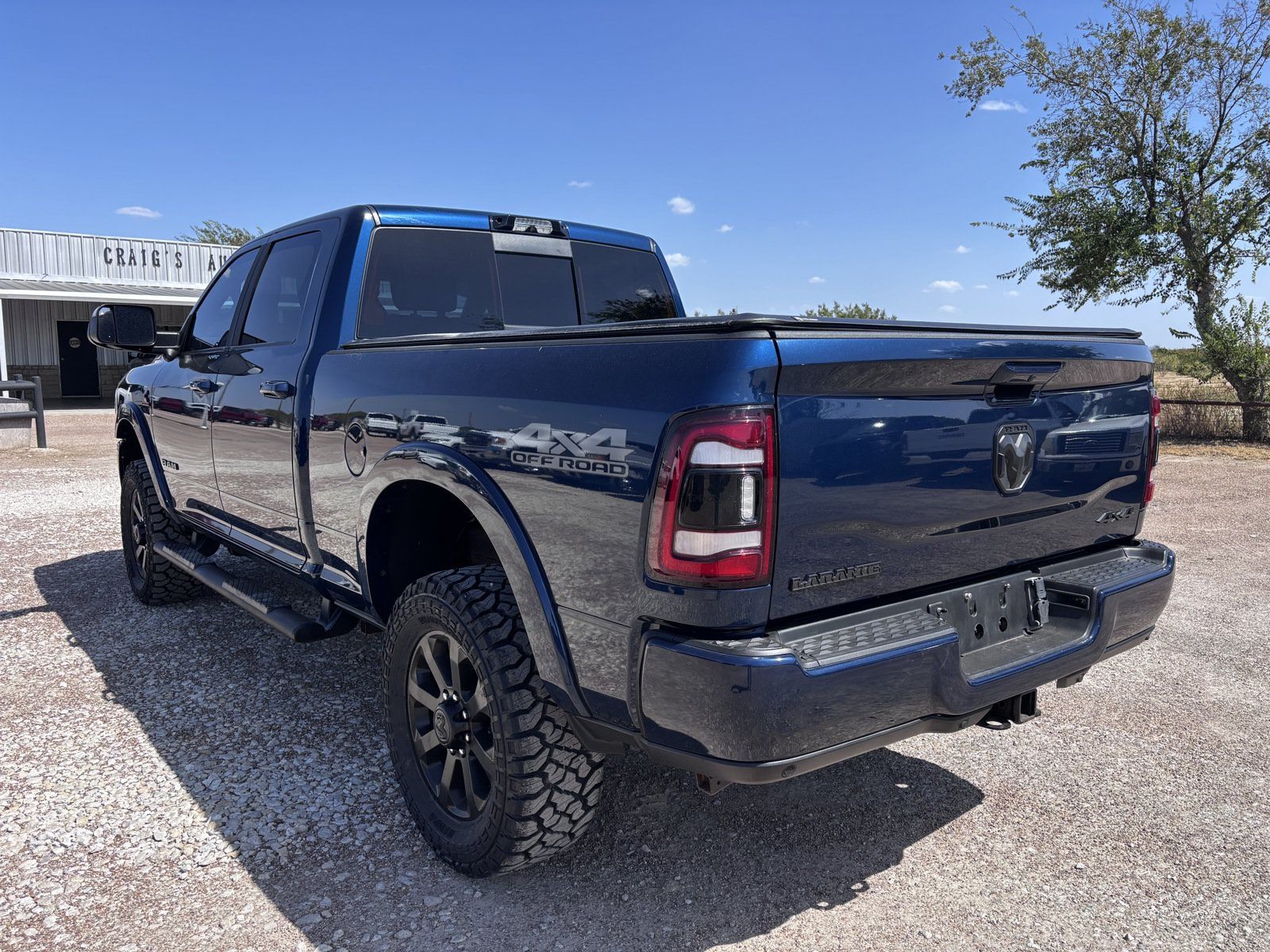 Used 2022 RAM 2500 Laramie w/ Night Edition AWD/4WD image 3