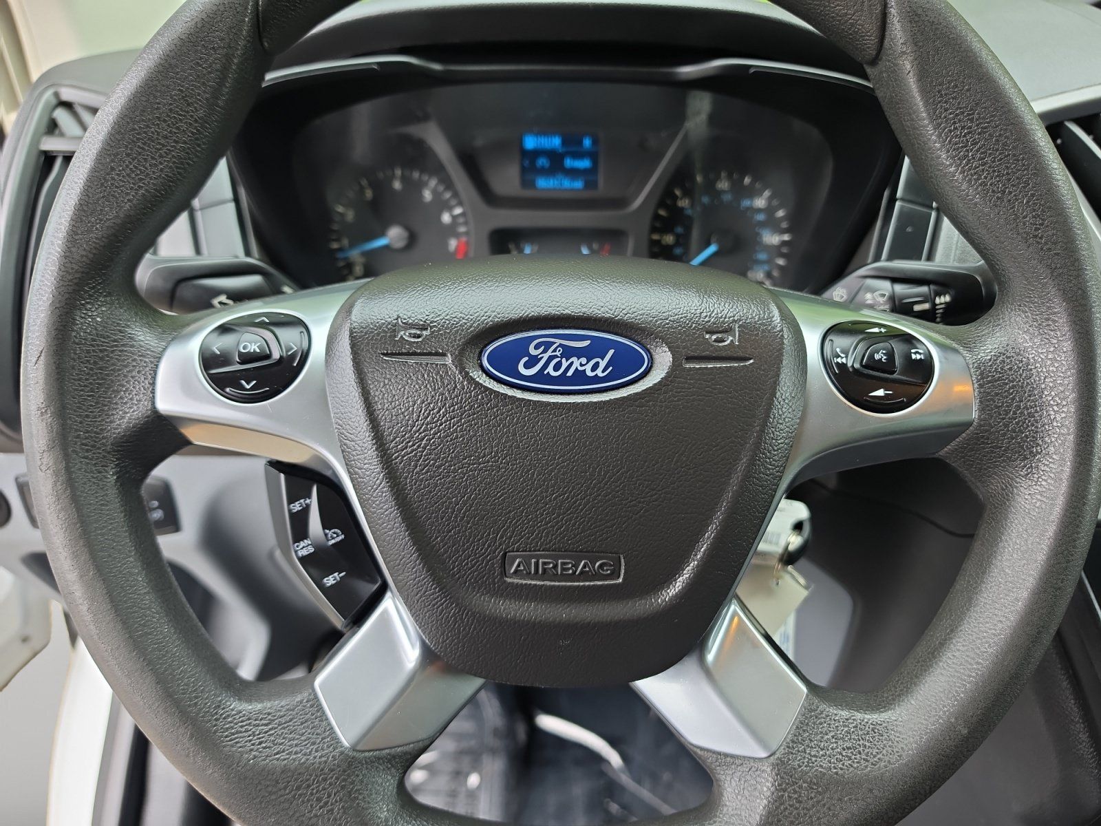 Used 2019 Ford Transit 350 156 DRW RWD image 12