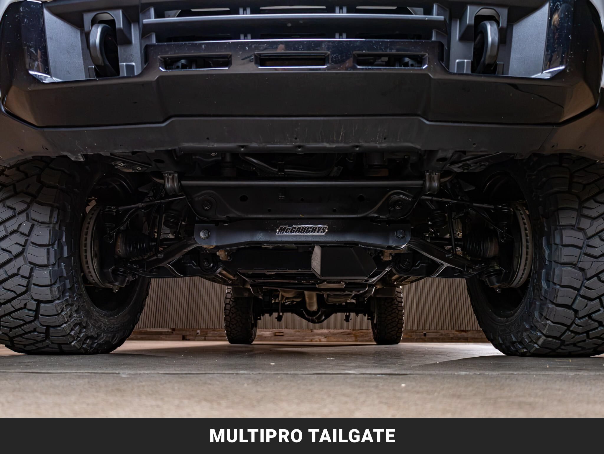 Used 2025 GMC Sierra 3500 AT4 w/ Technology Package AWD/4WD image 12