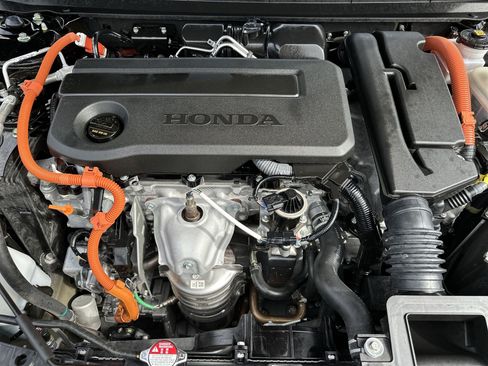 Used 2025 Honda Accord Sport image 17