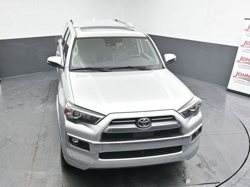 Used 2022 Toyota 4Runner Limited image 27