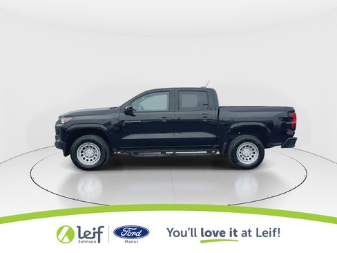 Used 2024 Chevrolet Colorado W/T w/ Technology Package image 5