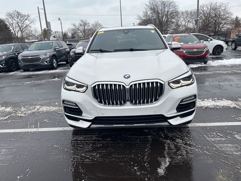 Used 2019 BMW X5 xDrive40i w/ Convenience Package image 2