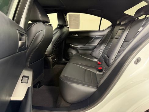 Used 2025 Lexus IS 500 w/ Accessory Package 2 RWD image 21