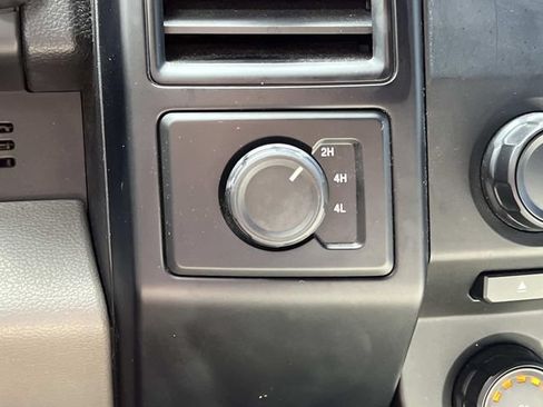 Used 2016 Ford F150 XL w/ Equipment Group 101A Mid AWD/4WD image 27
